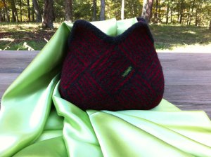 garter-stitch-red-jet-bag-6