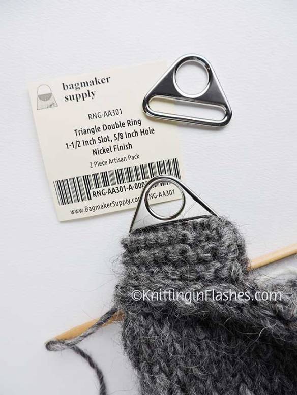 028-triangle-ring-001